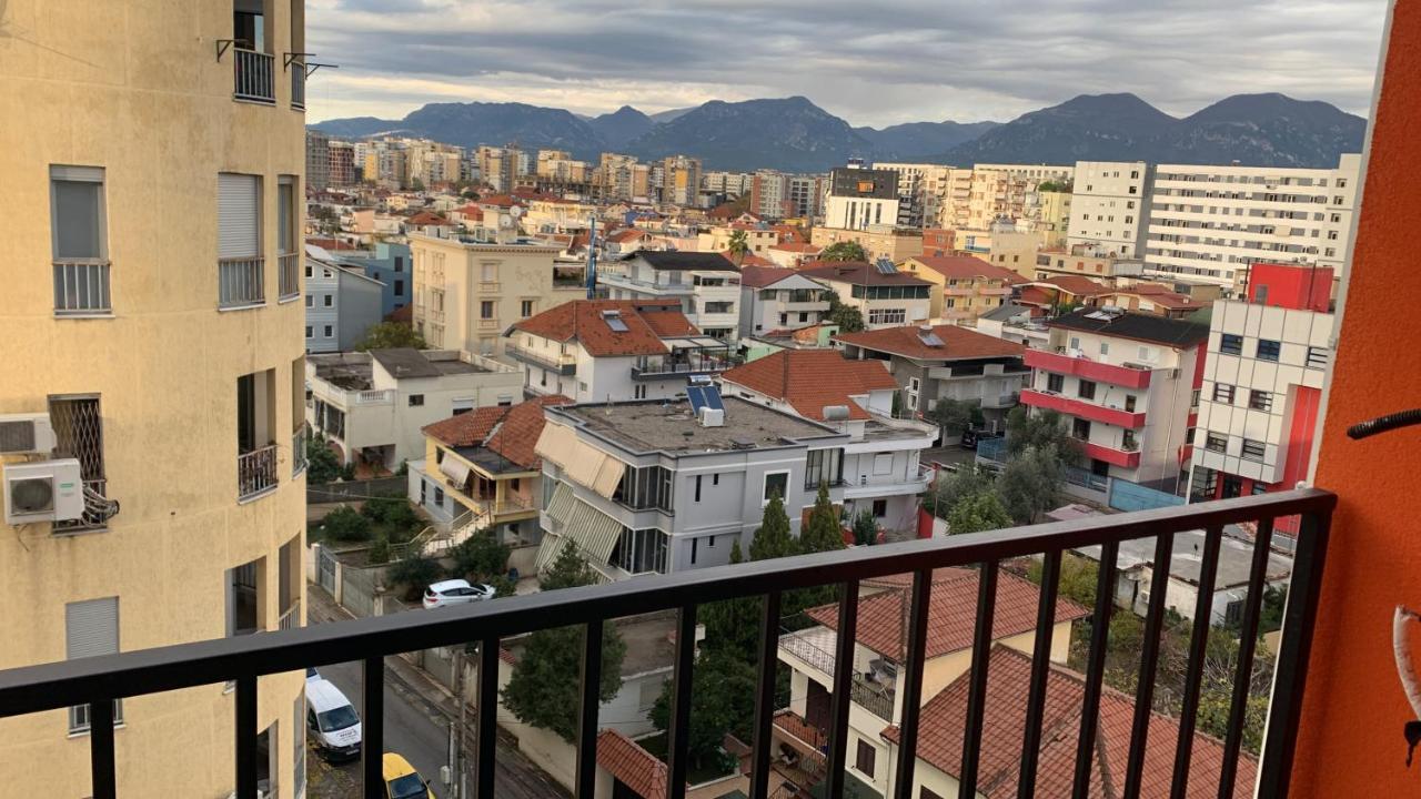 Beautiful And Lovely Apartment Tirana Exterior foto